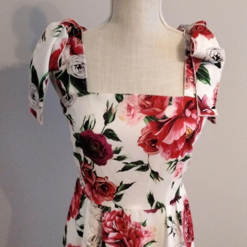 NWT Burryco Sleeveless Floral Dress 🌹 - Picture 2 of 13